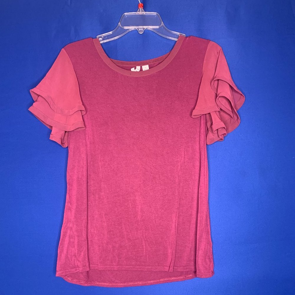 ELLE Ruffled Tee